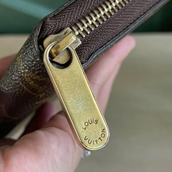 Louis Vuitton Zippy Orgnaizer Wallet Monogram SP5102 - Picture 10 of 14